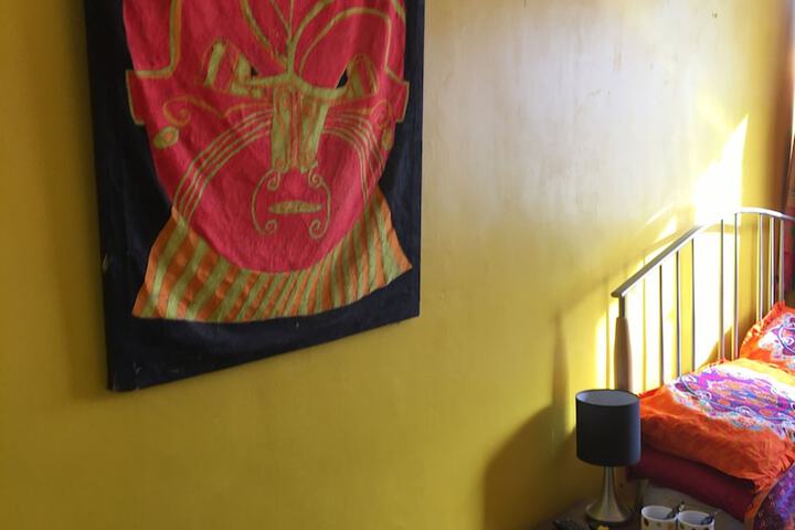 Room 10 of 21
