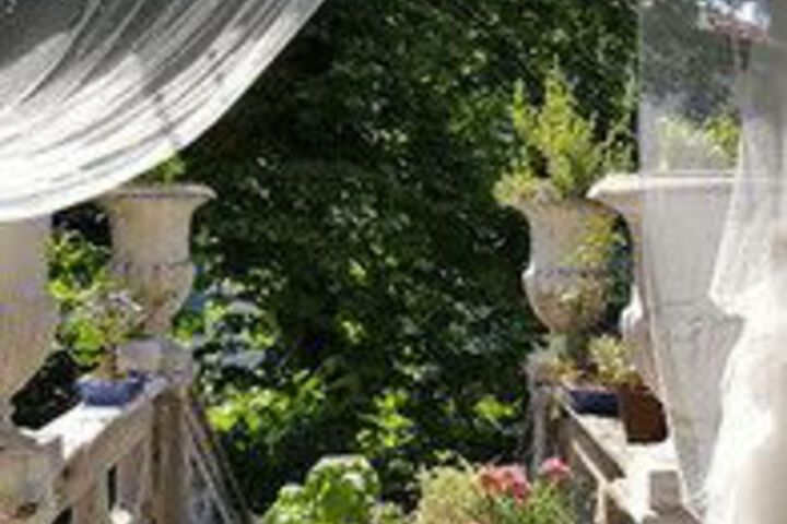Terrace/Patio 9 of 10