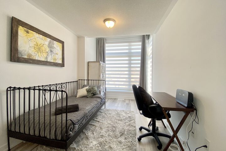 Room 2 of 41