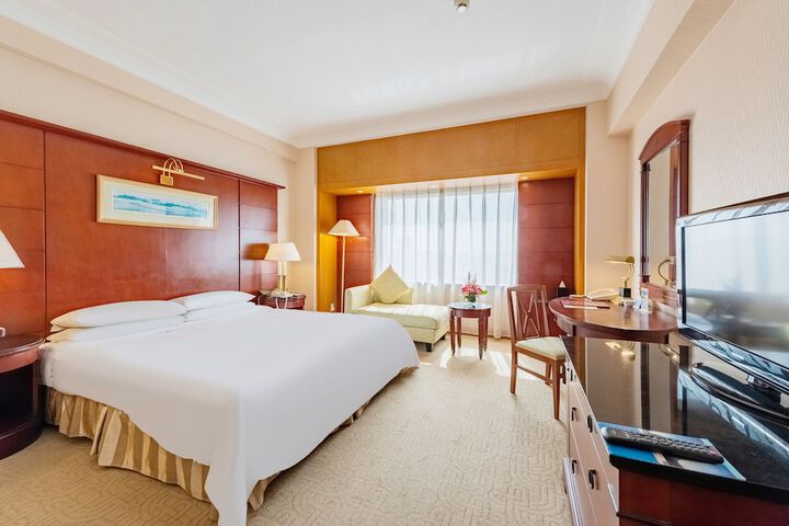 Room 21 of 90
