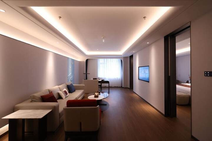 Room 20 of 62
