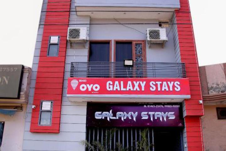 Hotel O Galaxy Stays