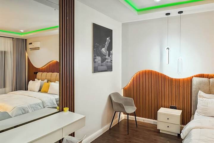 Room 3 of 29