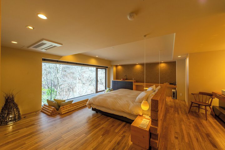 Room 21 of 85
