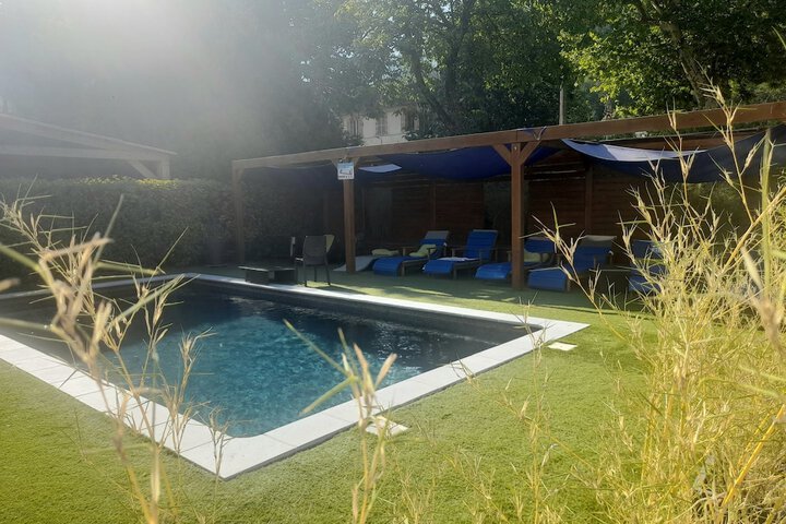 Pool 34 of 50