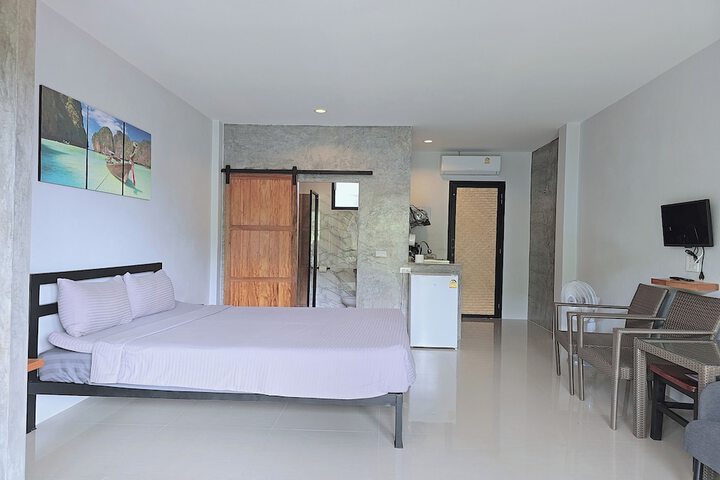 Room 10 of 57