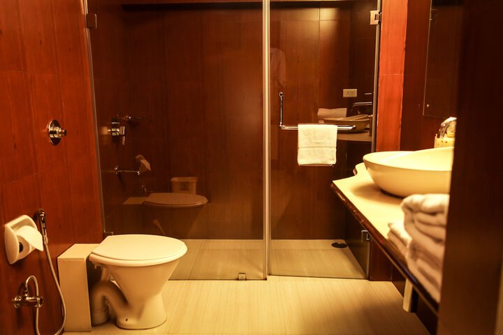 Room 18 of 29