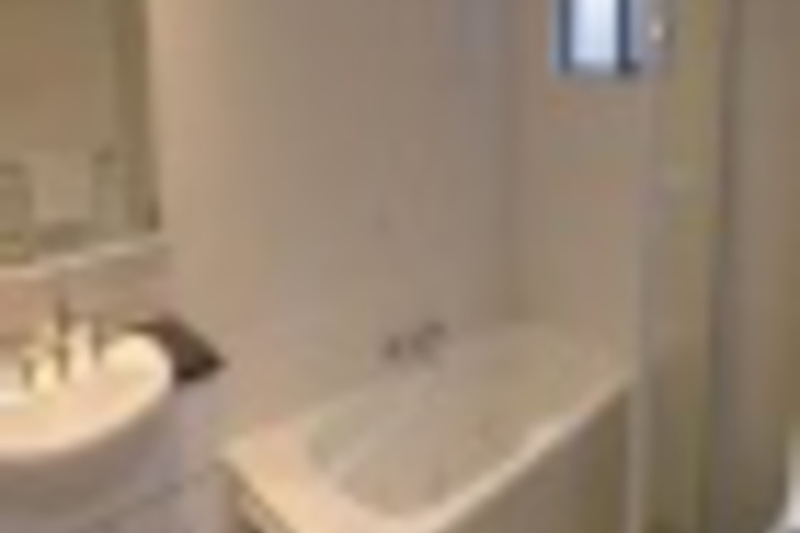 Room 75 of 276