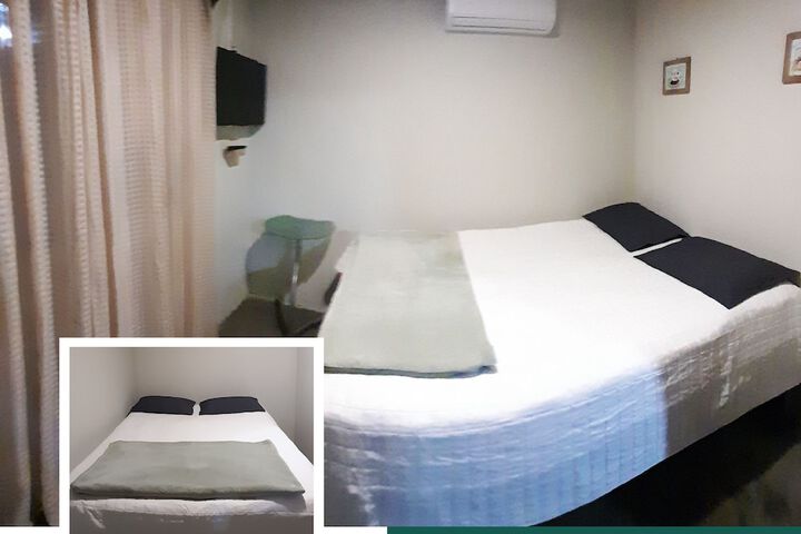 Room 4 of 4