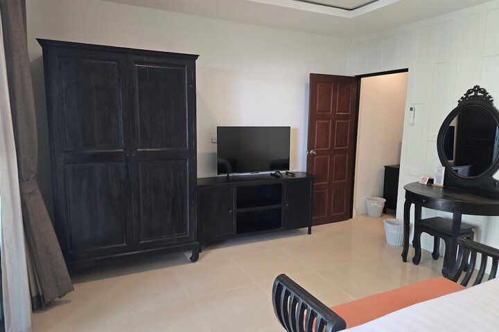 Room 80 of 110