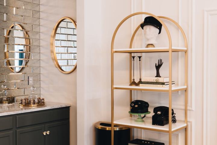 Hotel Interior 4 of 102