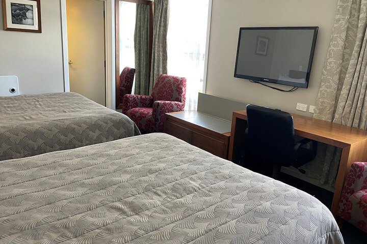 Room 17 of 45