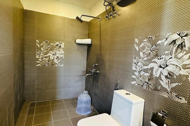 Room 14 of 17