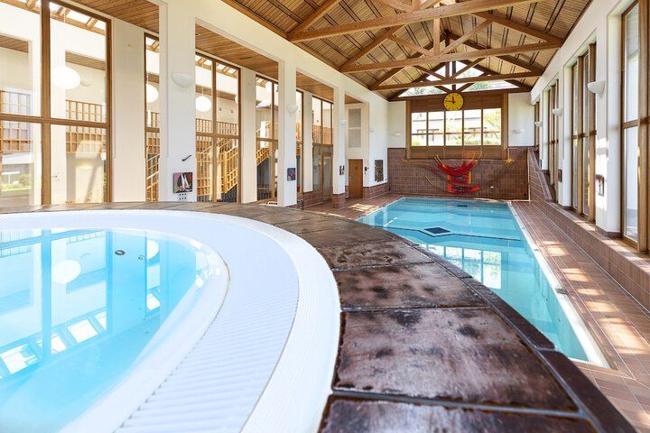 Spa 41 of 54