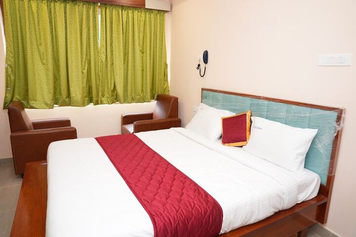 Room 5 of 7
