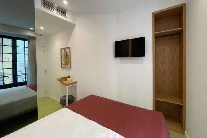 Room 18 of 44