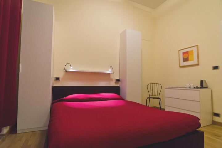 Room 21 of 44