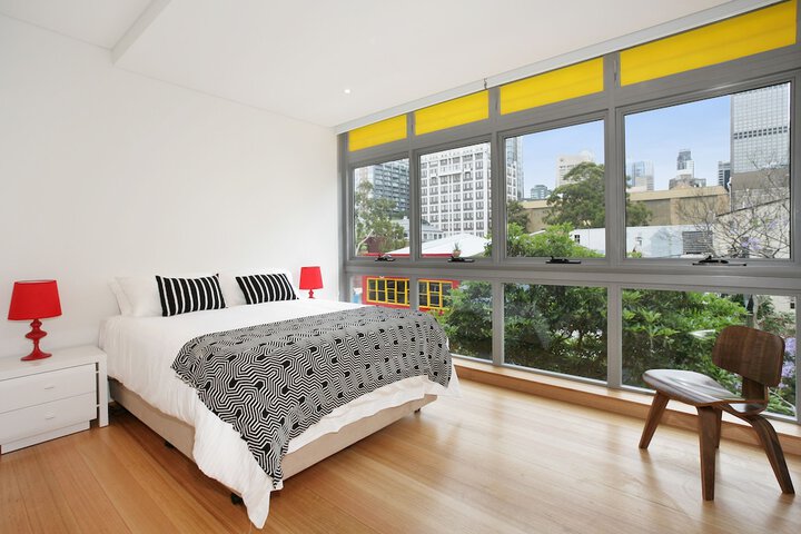Room 2 of 11