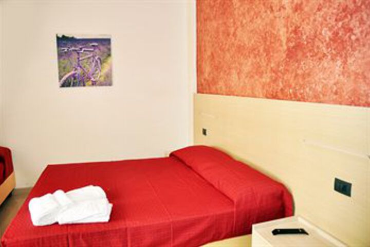 Room 35 of 43