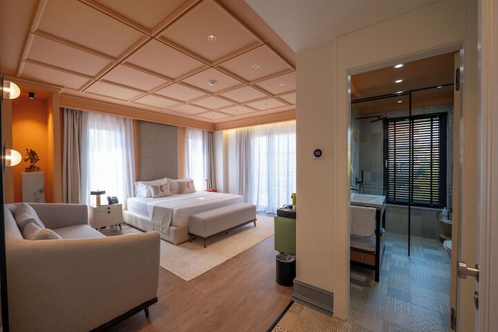 Room 50 of 128