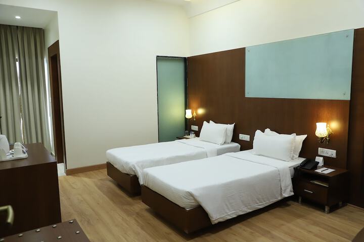 Room 28 of 56