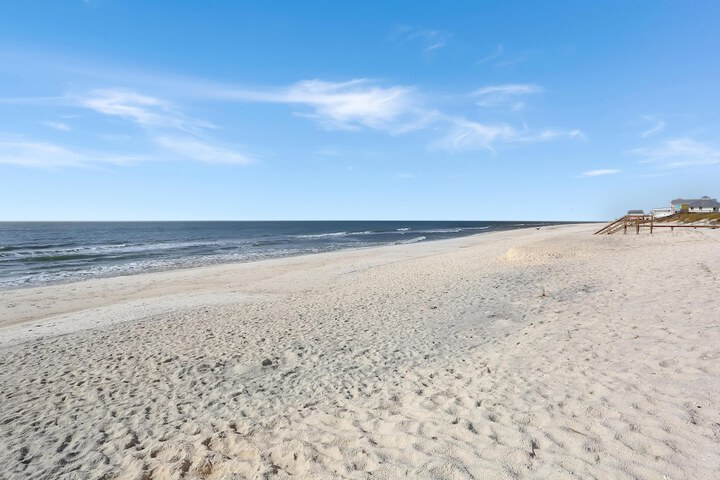 Beach 79 of 84