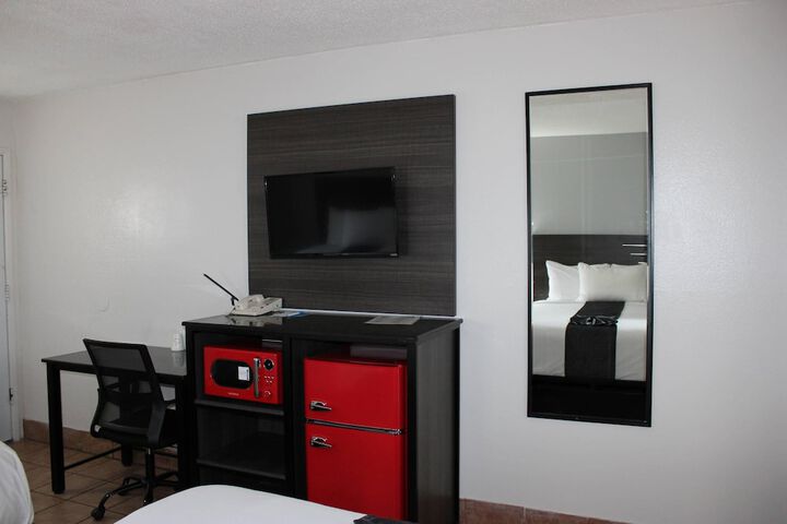 Room 21 of 65
