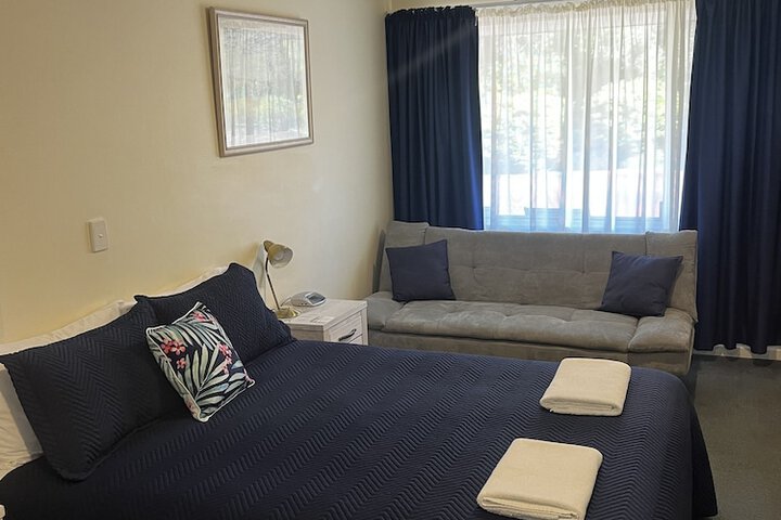 Room 9 of 63