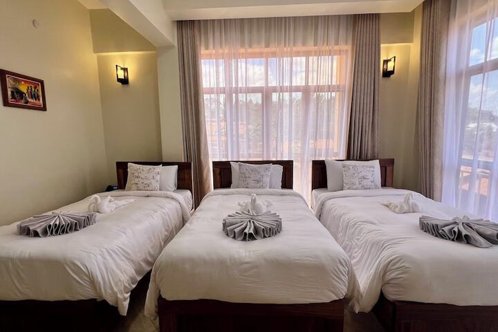 Room 28 of 58