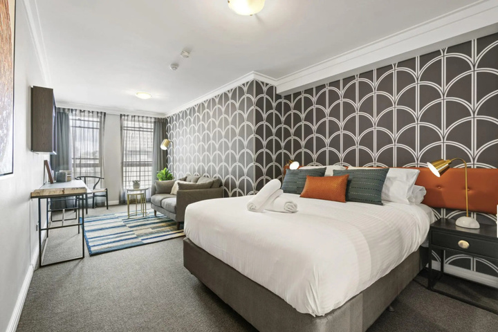 Room 2 of 12