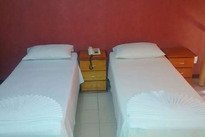 Room 3 of 47