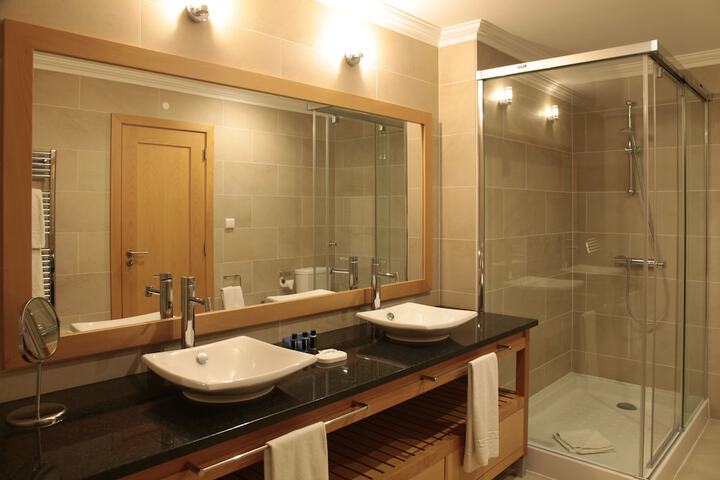 Bathroom Vanities