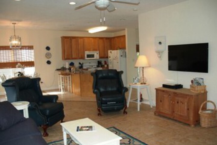 Room 14 of 22