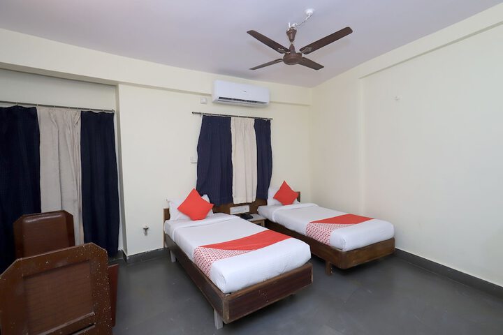 Room 17 of 19