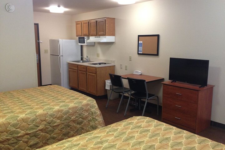 Room 10 of 48