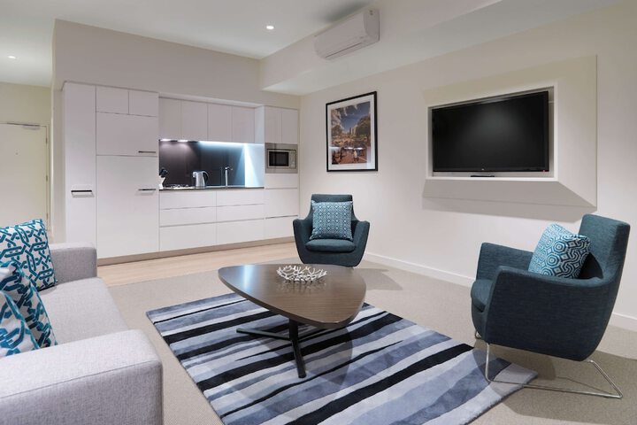 Room 6 of 54