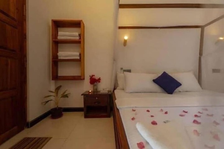 Room 20 of 31
