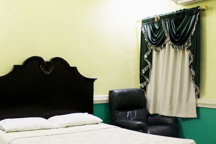 Room 19 of 58