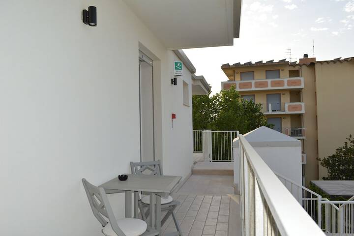 Terrace/Patio 70 of 140
