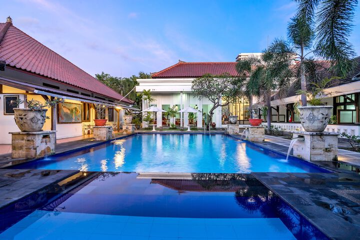 Pool Photo
