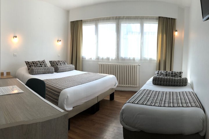 Room 21 of 43