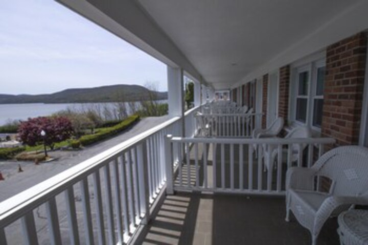 Terrace/Patio 166 of 168