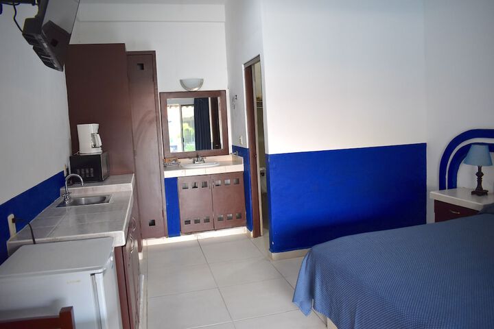 Room 30 of 75