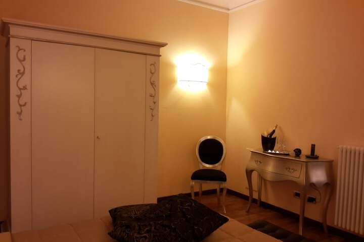 Room 14 of 95