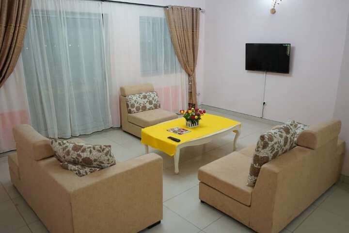 Room 15 of 34