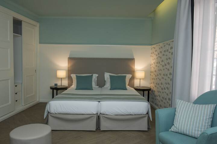 Room 4 of 75