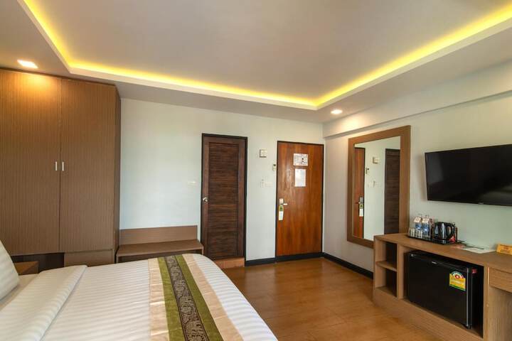 Room 9 of 59