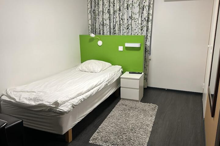 Room 3 of 13