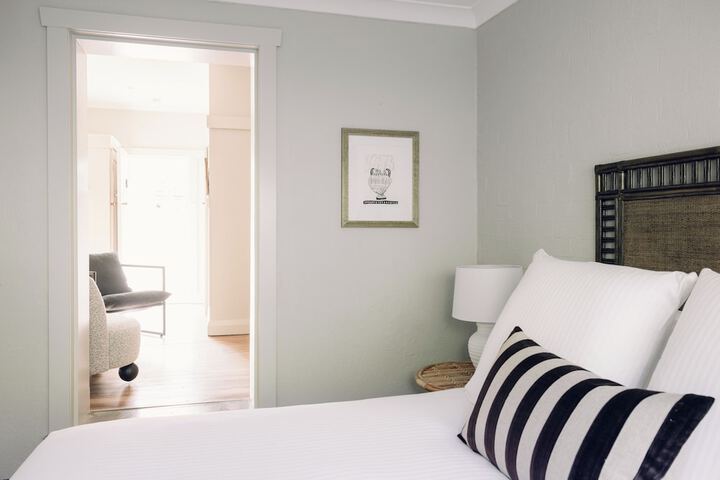 Room 13 of 60