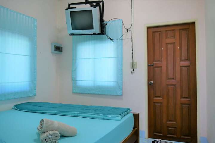 Room 30 of 52